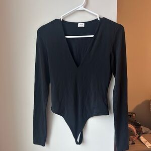 Wilfred Black Long Sleeve Deep V Neck Bodysuit Small